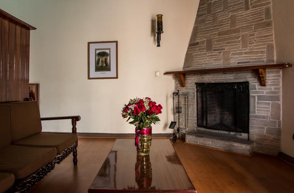 Hotel Posada Vista Bella モレリア エクステリア 写真